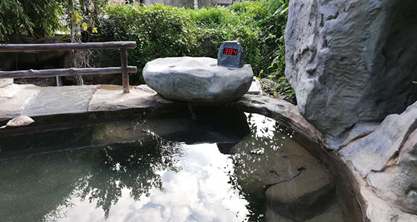 ��Դ�����¾Ƶ����ܿ���ϵ�y(t��ng)